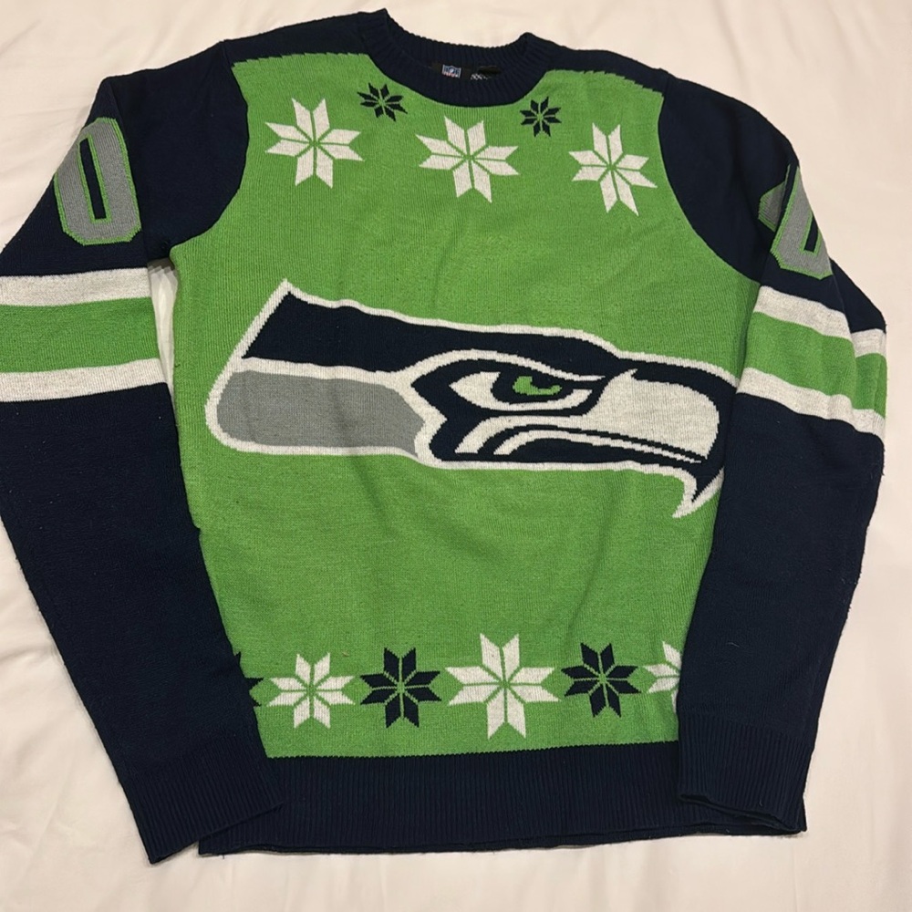 NFL Team Apparel Seattle Seahawks Christmas Sweater, Size M, EUC